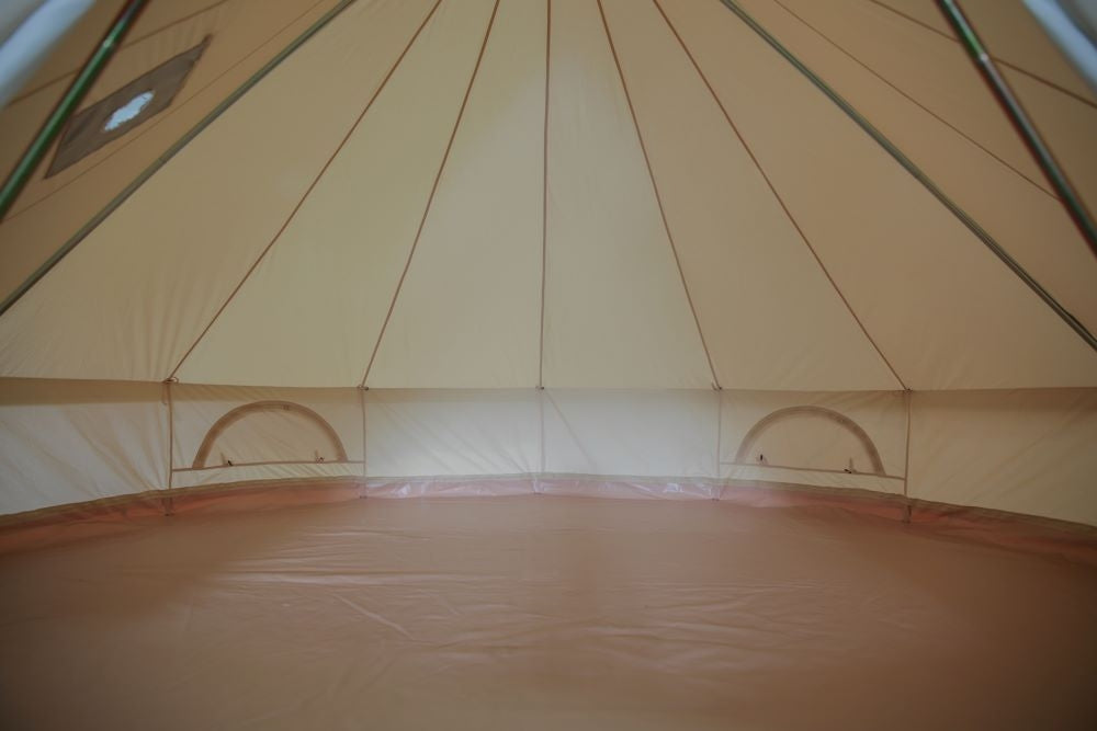 钟形帐篷 3 和 4 M。 